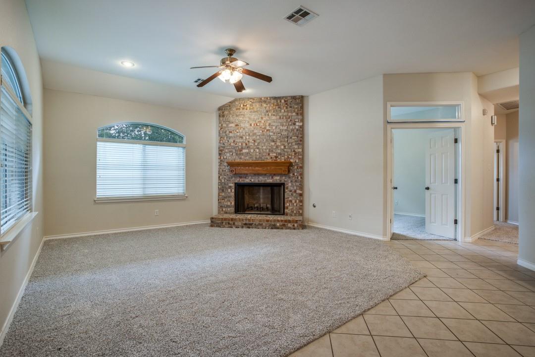 17204 Ennis Trl Property Photo 8