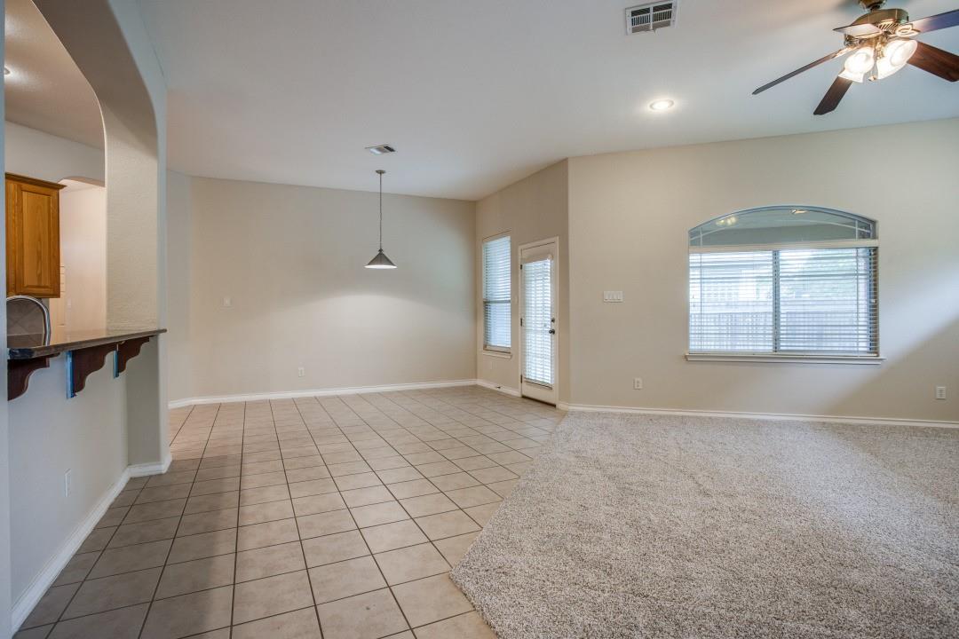 17204 Ennis Trl Property Photo 9