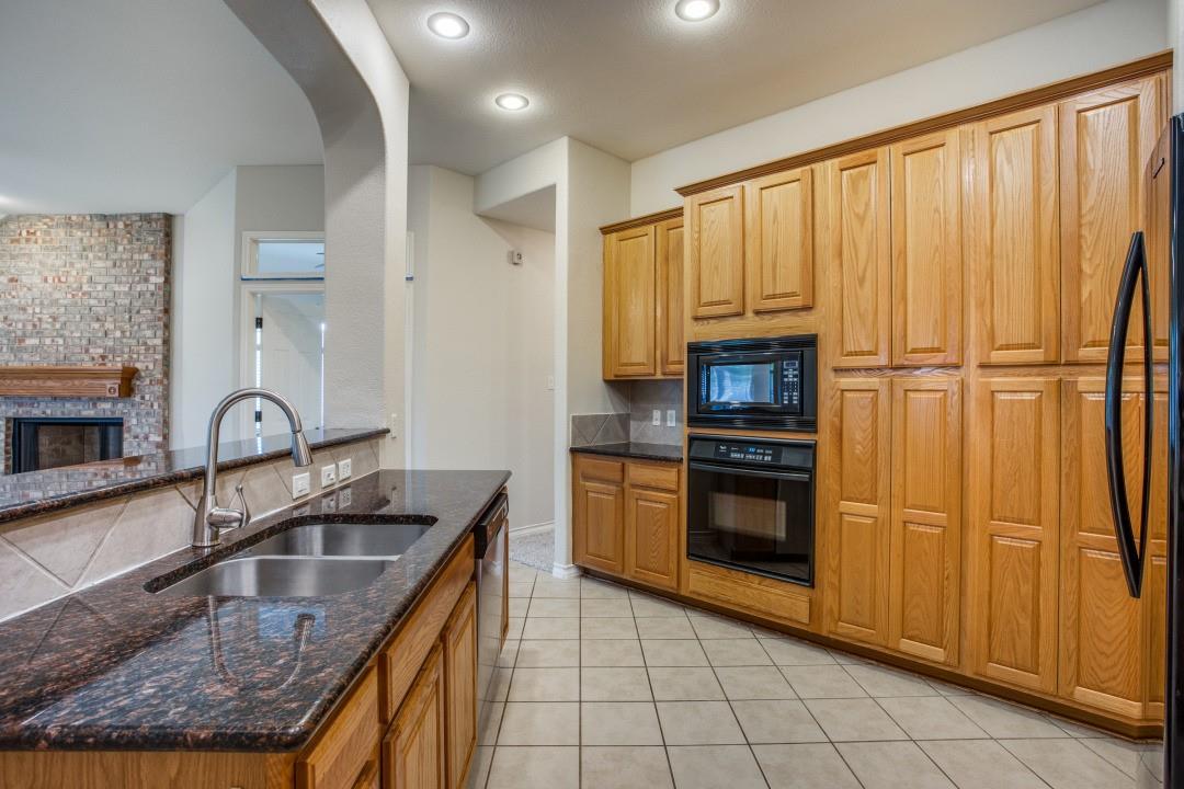17204 Ennis Trl Property Photo 12