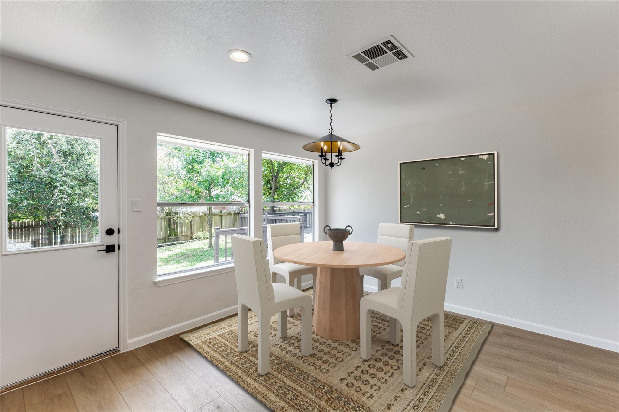 15413 Ozone Pl Property Photo 4