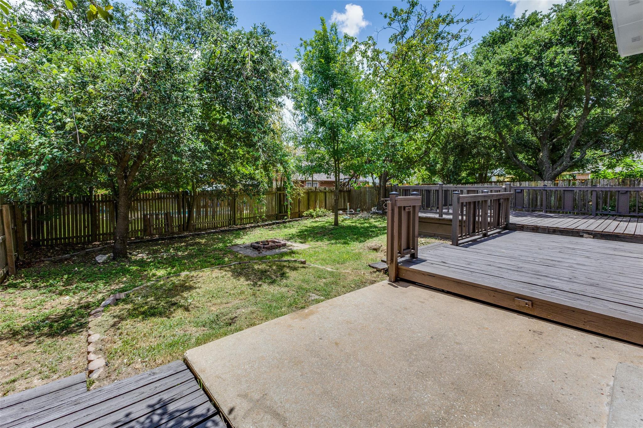15413 Ozone Pl Property Photo 34