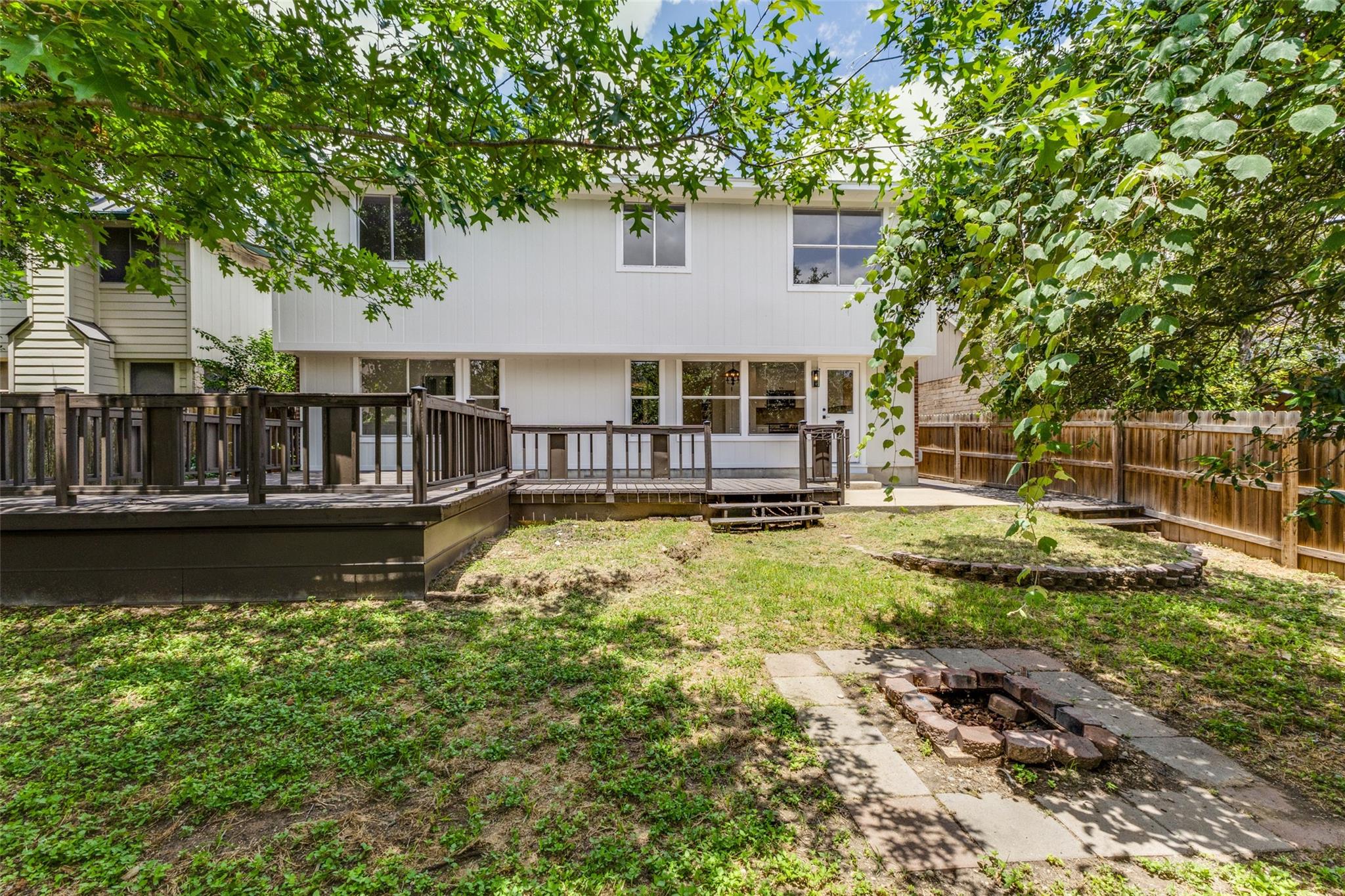 15413 Ozone Pl Property Photo 35