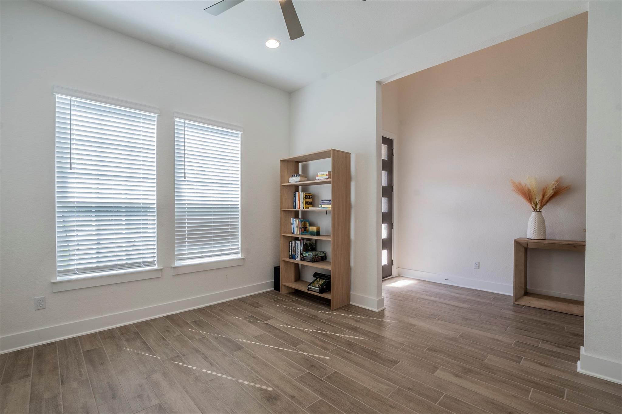 1029 Villa Rialto Vw Property Photo 10