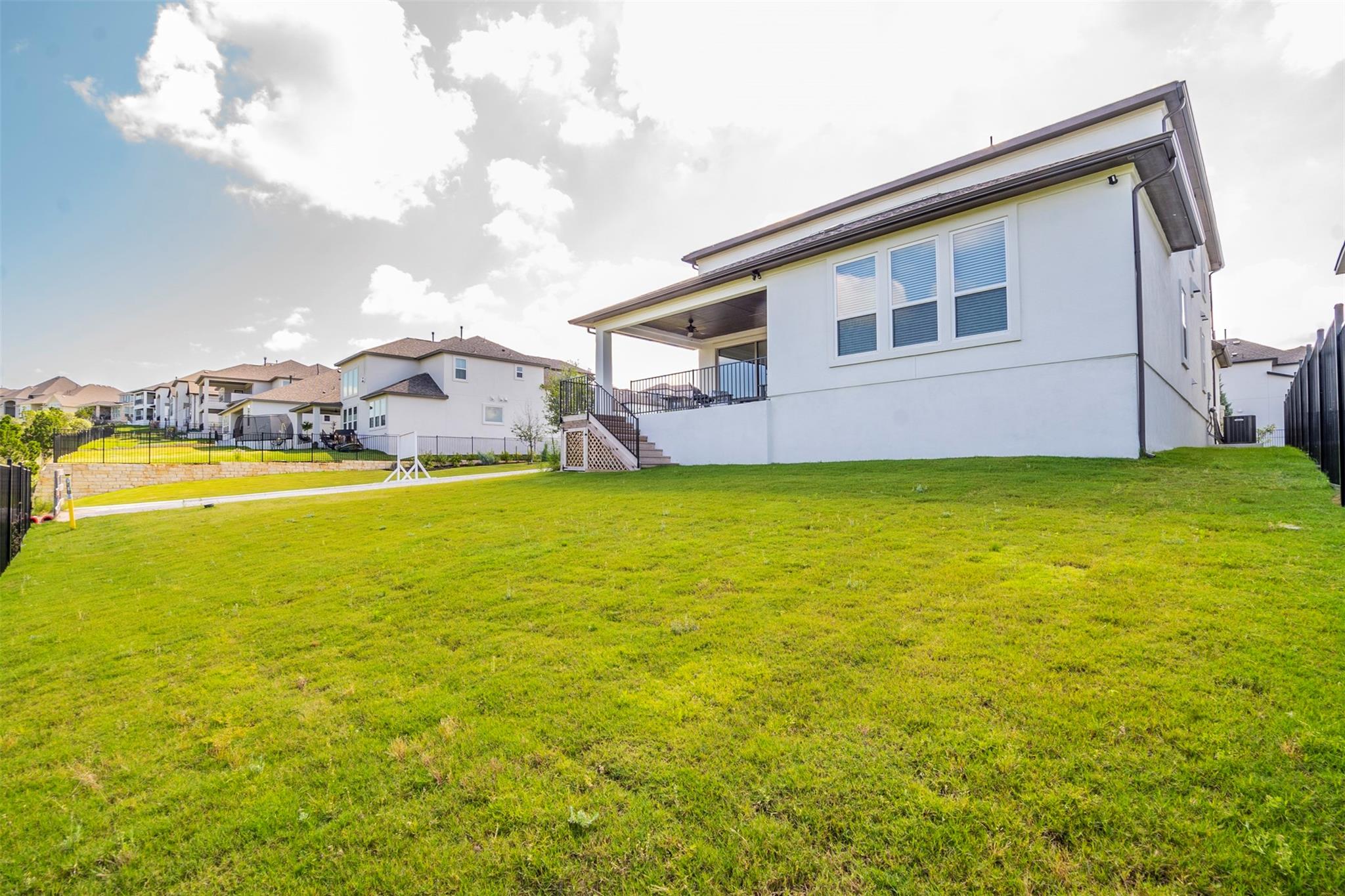 1029 Villa Rialto Vw Property Photo 25