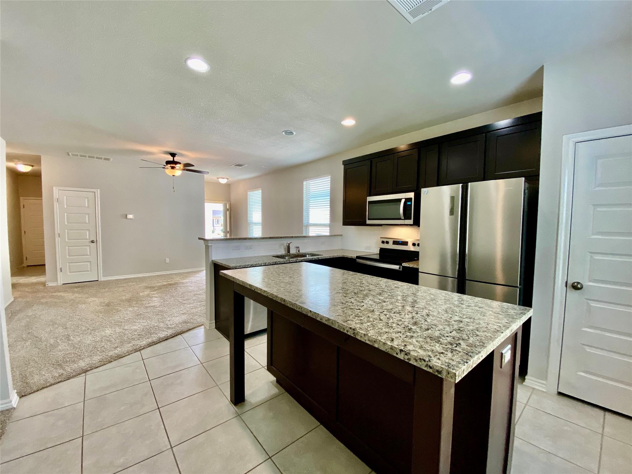 329 Trellis Blvd Property Photo 2