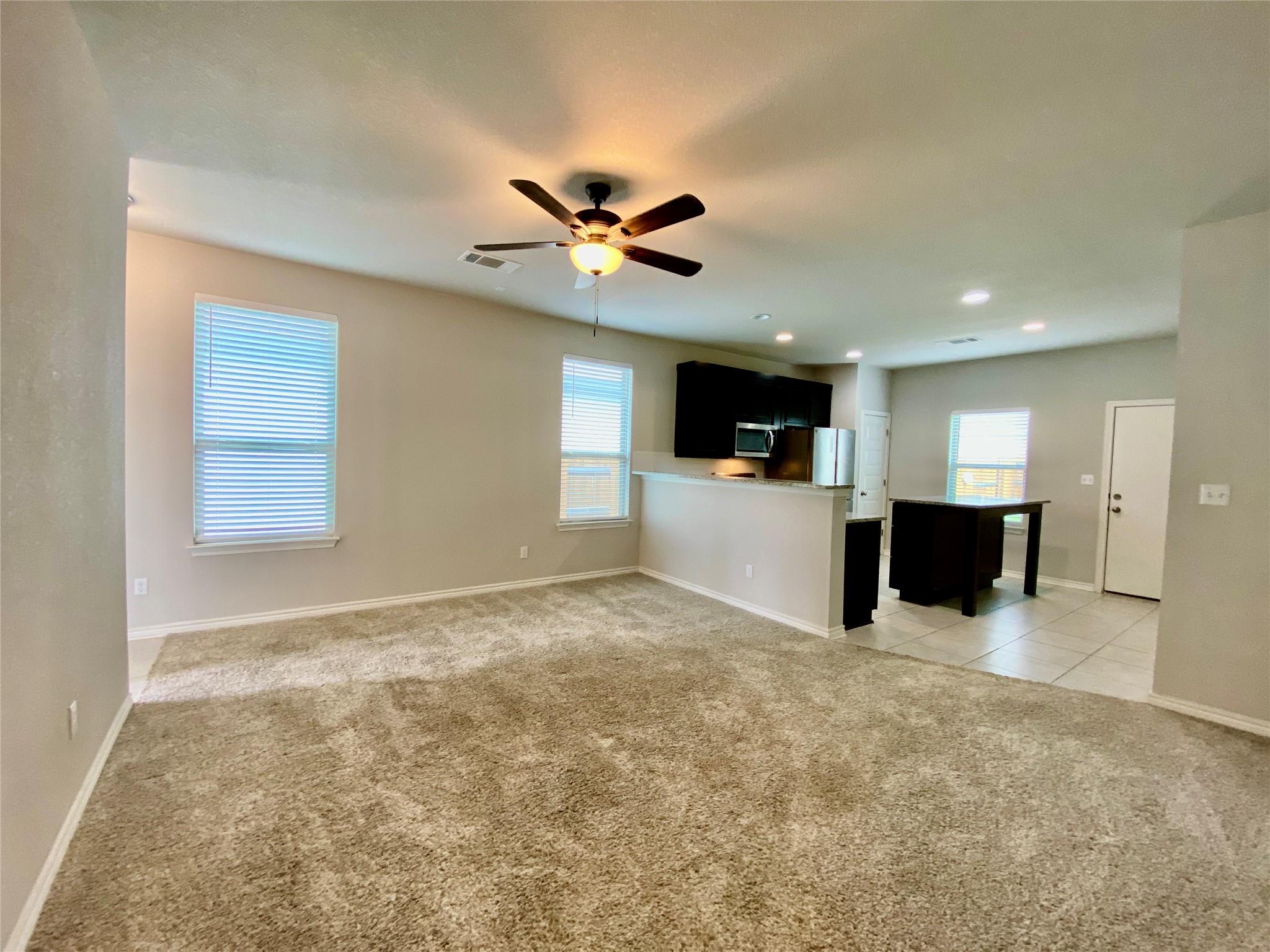 329 Trellis Blvd Property Photo 6
