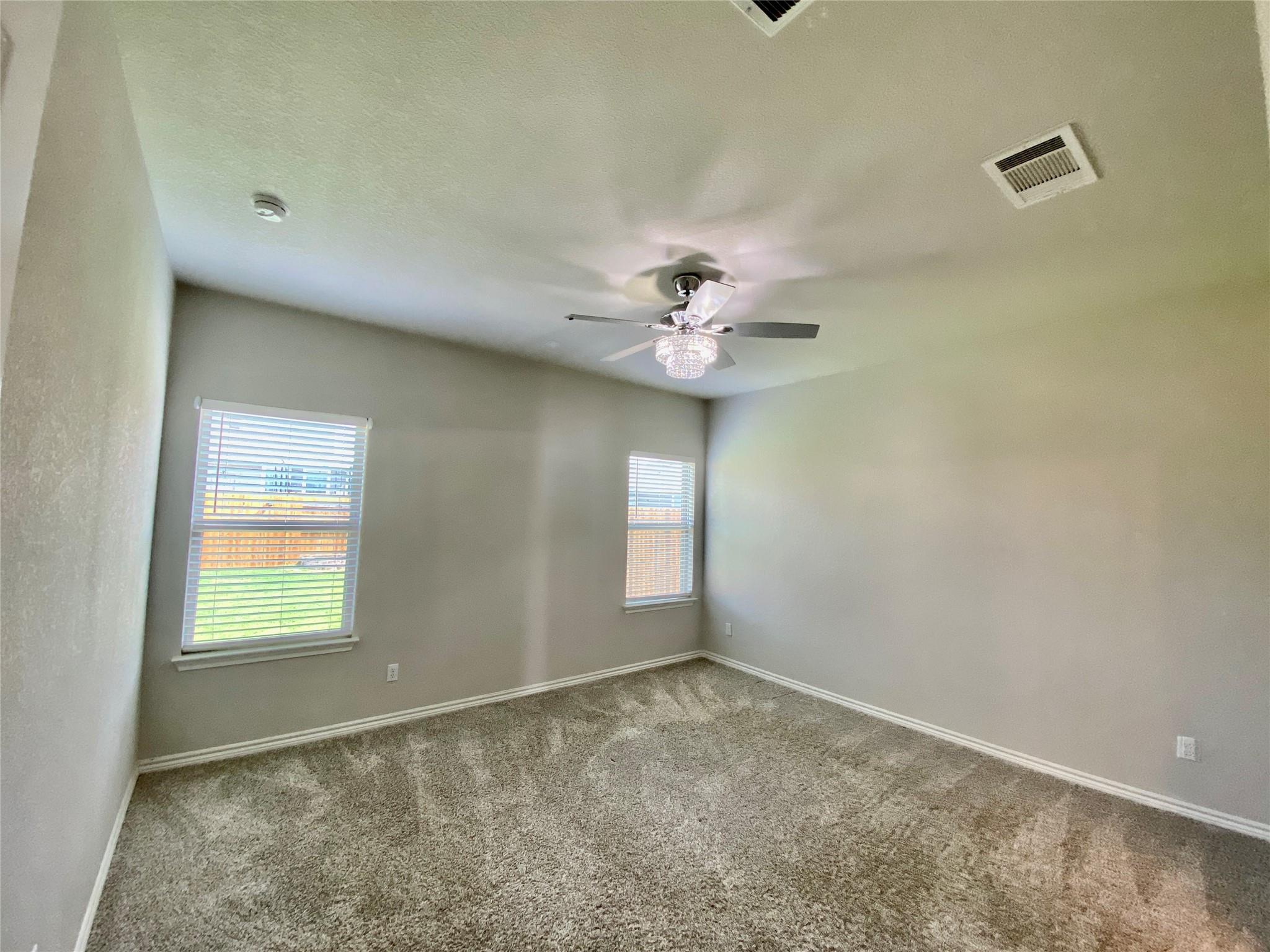 329 Trellis Blvd Property Photo 8