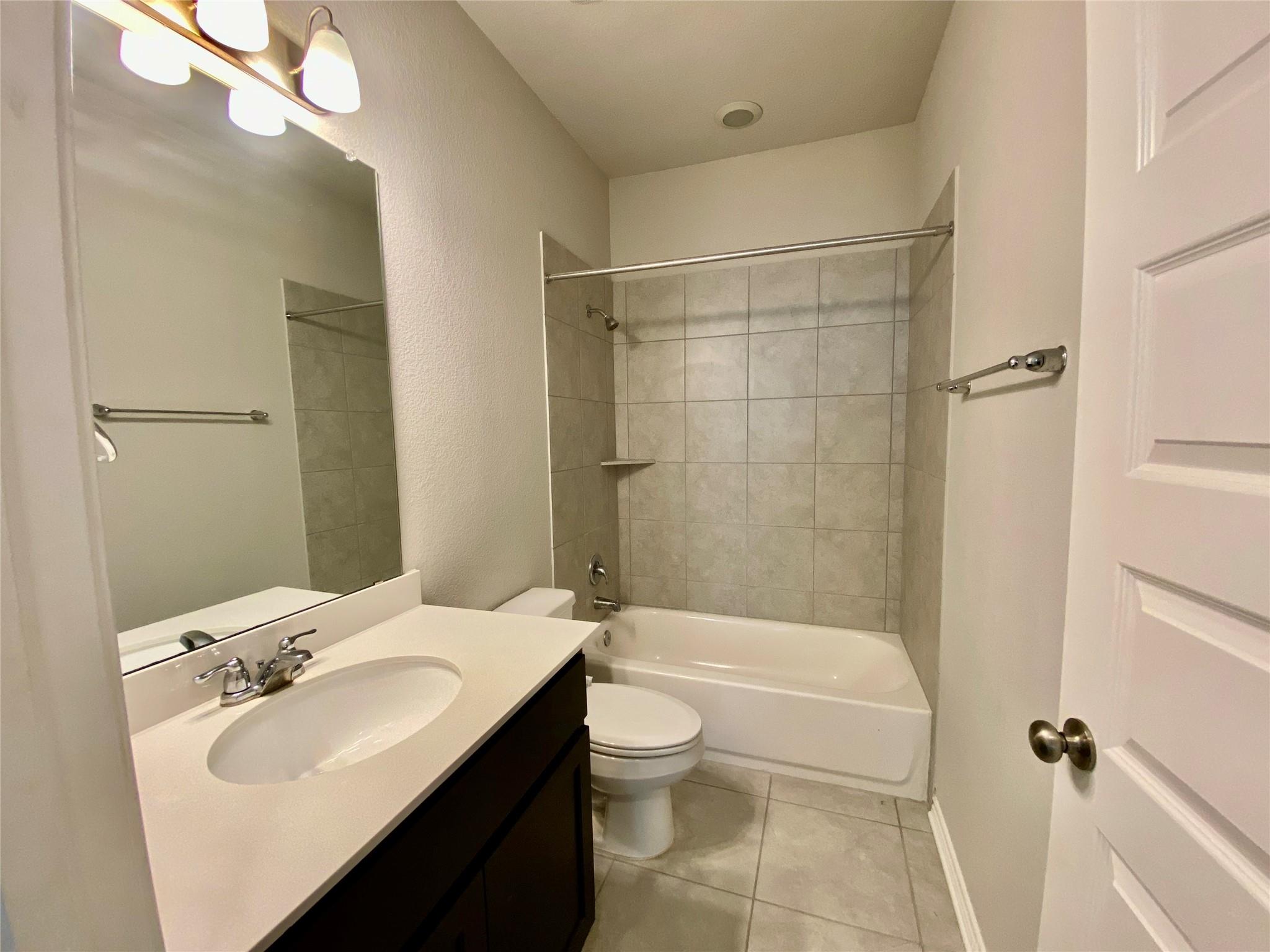 329 Trellis Blvd Property Photo 17