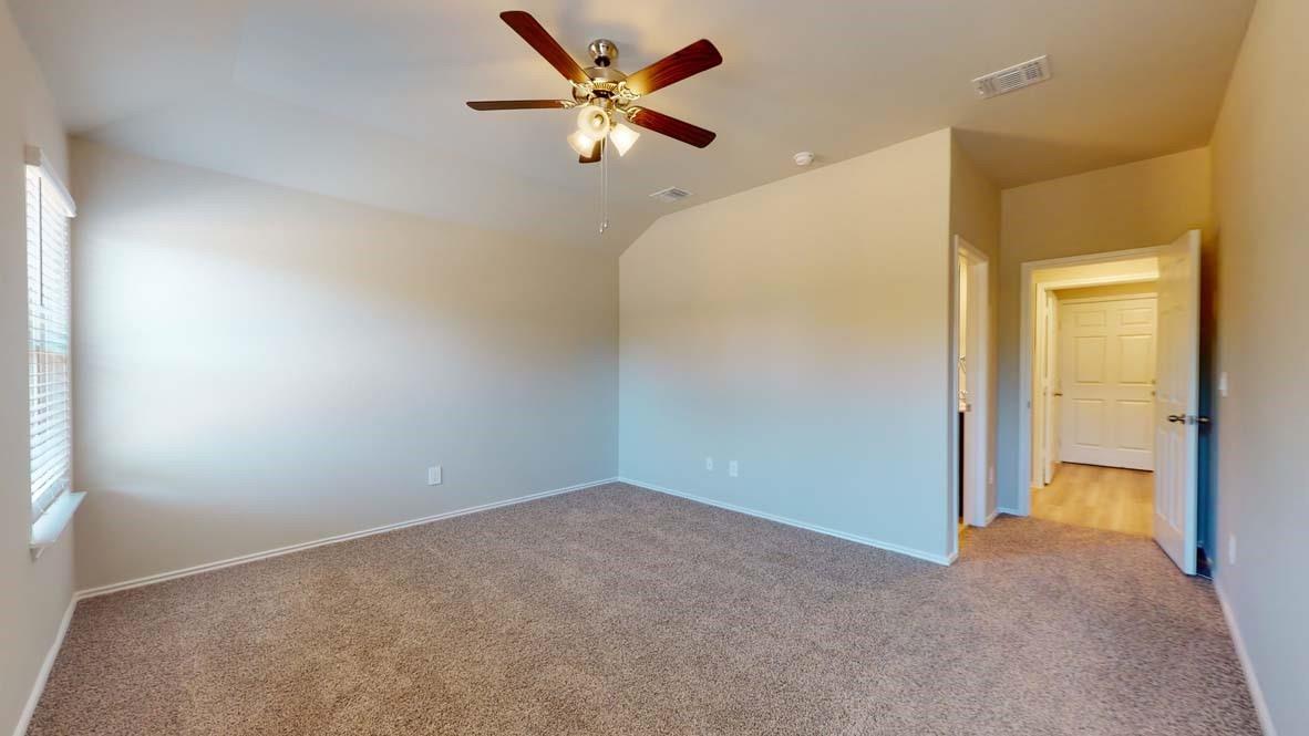 149 Hugh Dr Property Photo 14