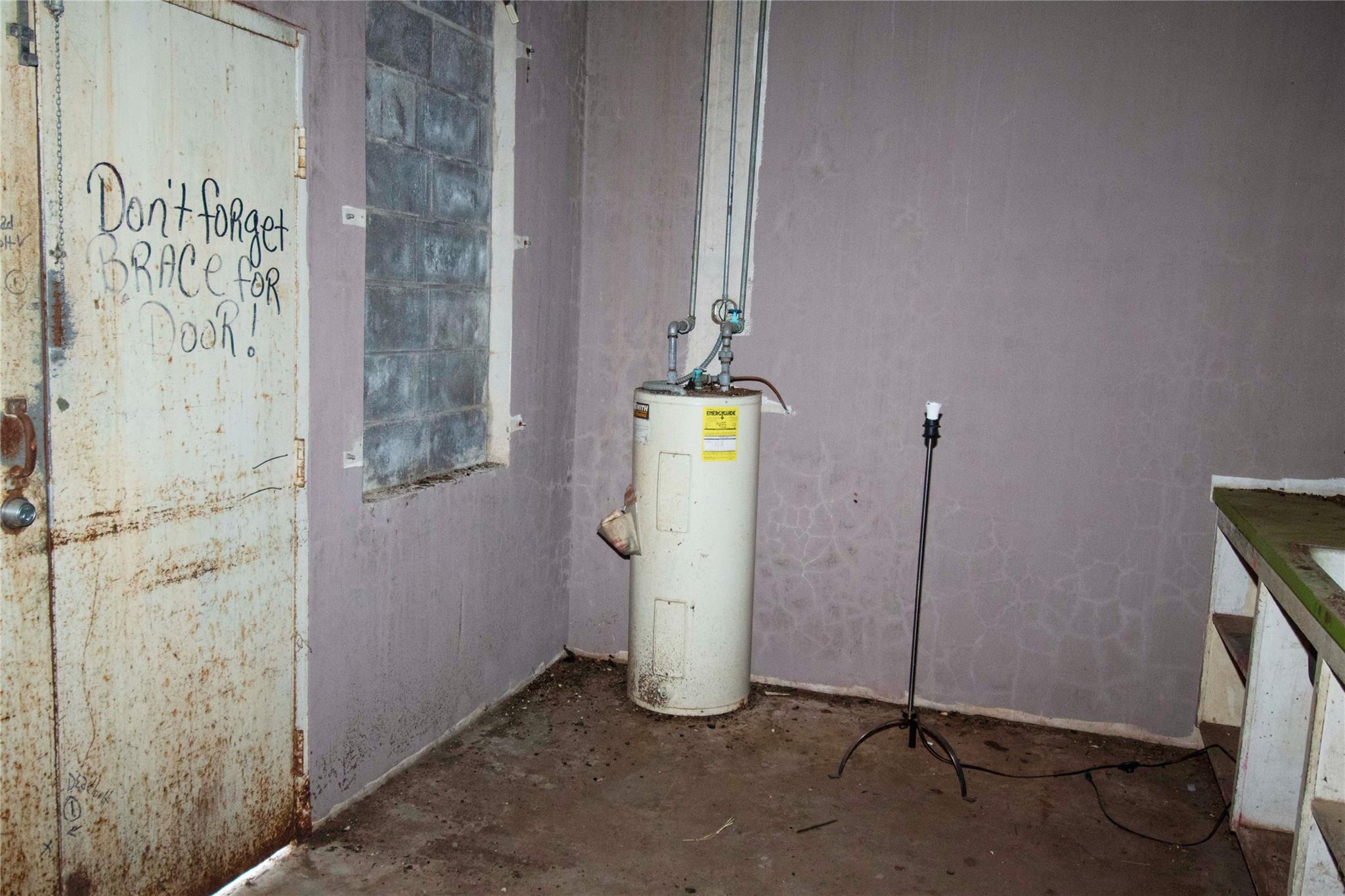 425 & 421 N Main St Property Photo 29