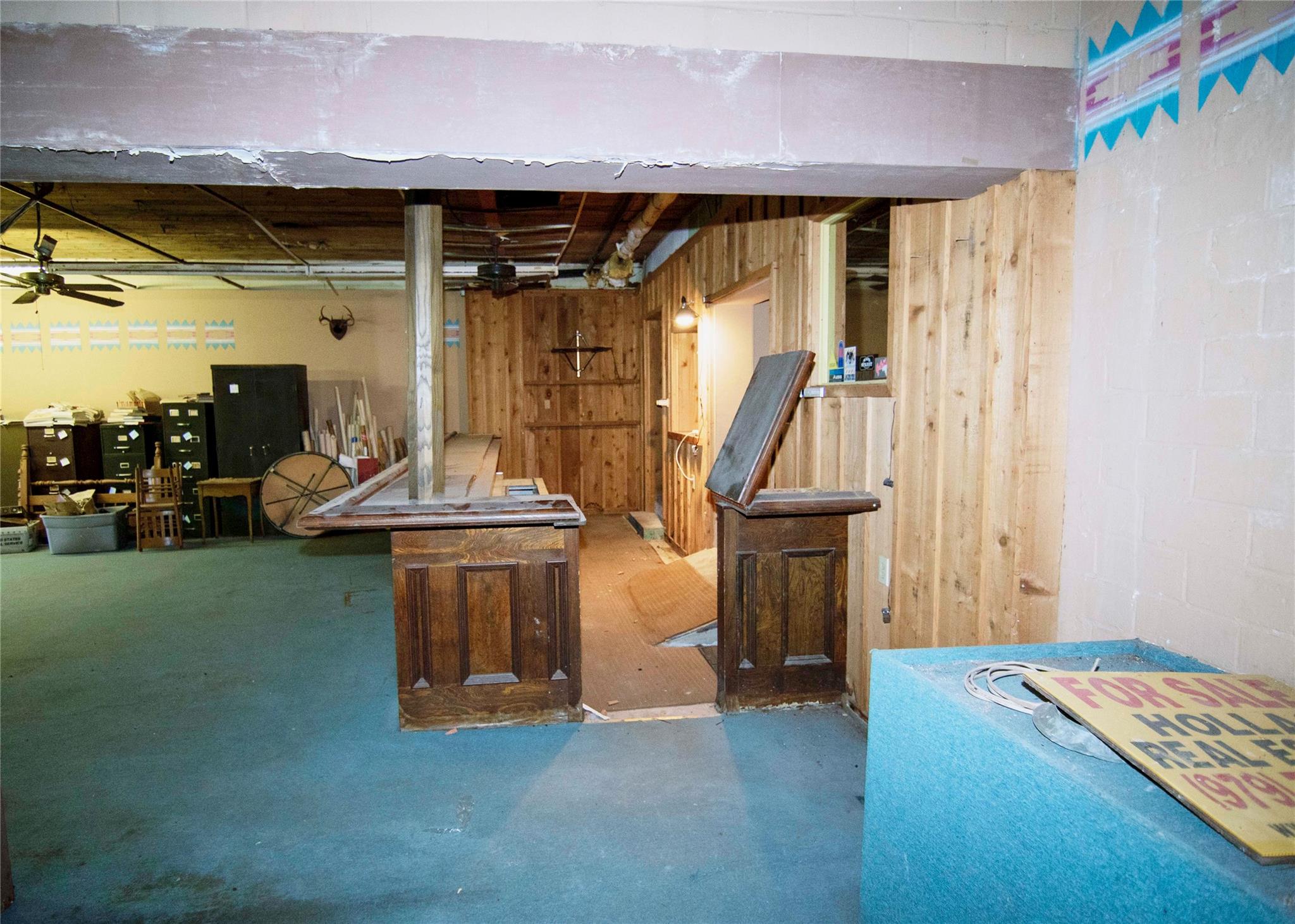 425 & 421 N Main St Property Photo 30