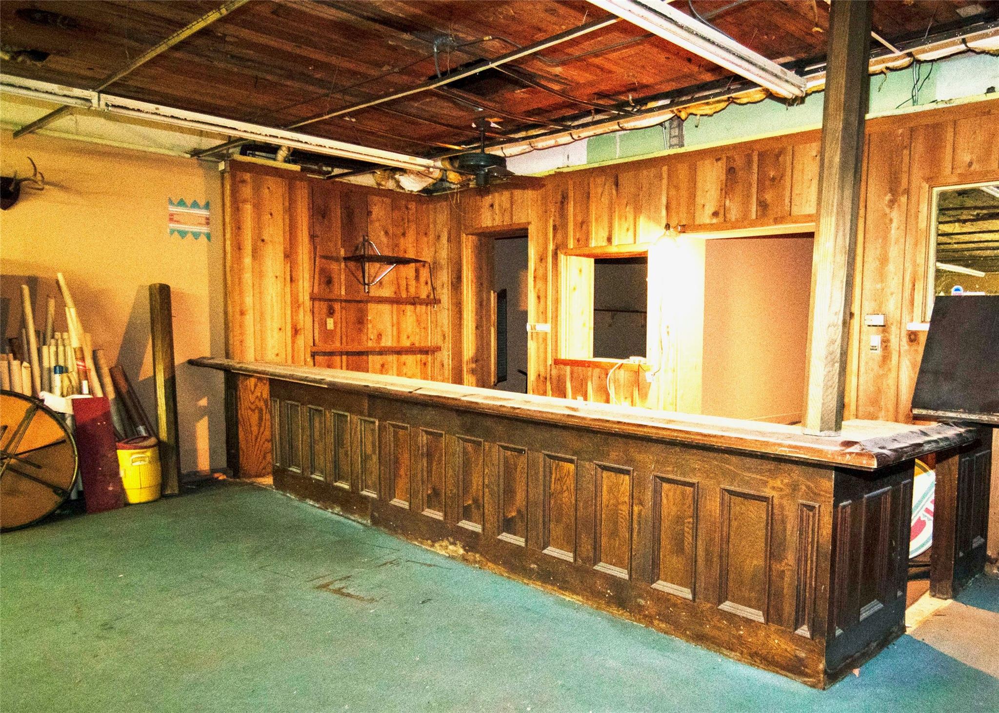425 & 421 N Main St Property Photo 31