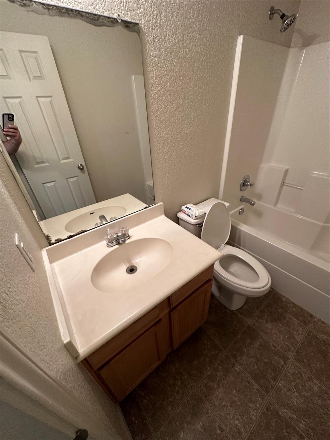 5004 Stonehaven Dr Property Photo 14