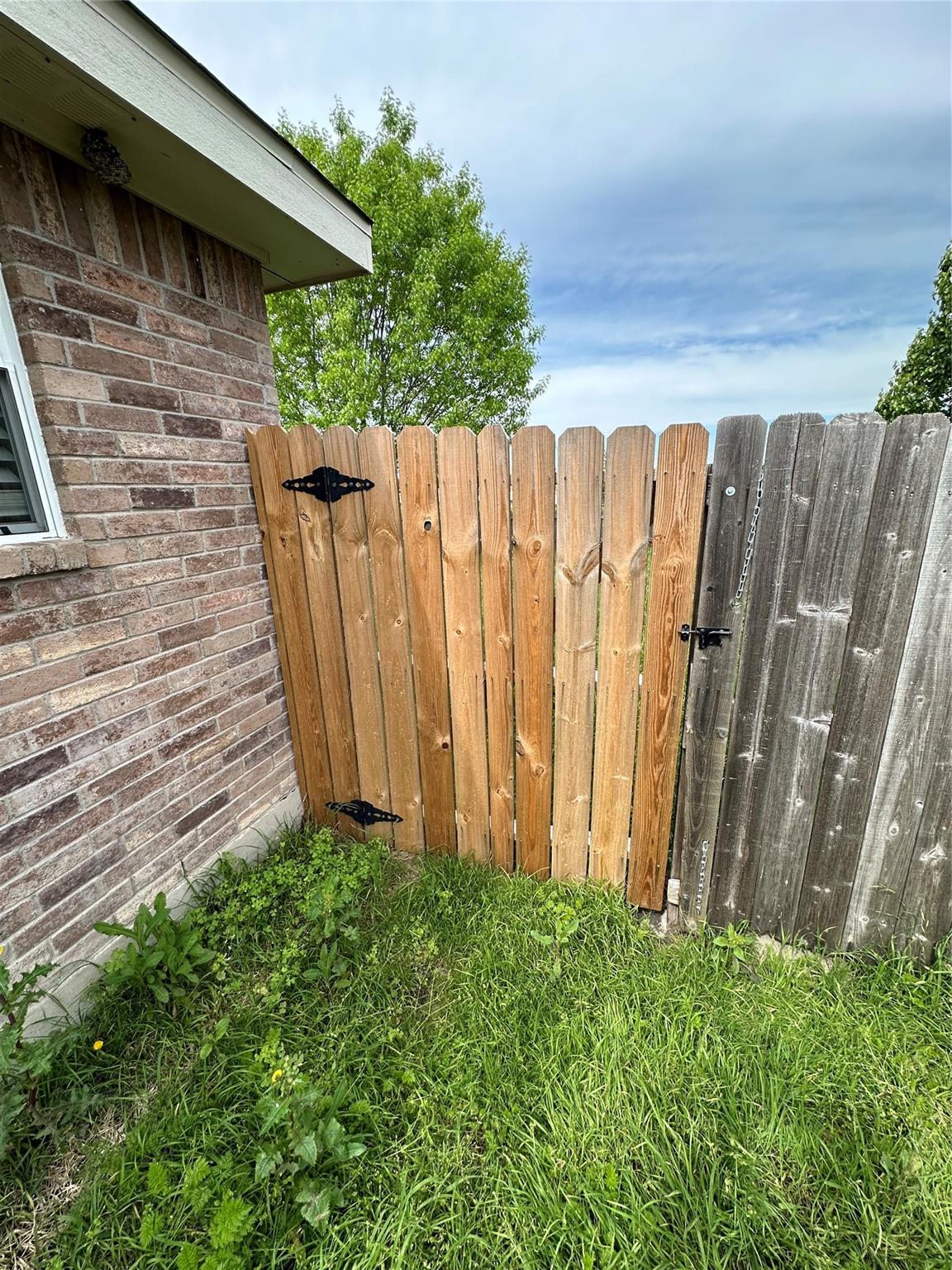 5004 Stonehaven Dr Property Photo 18