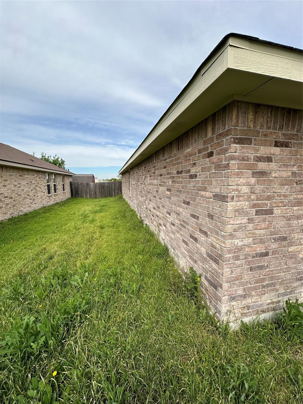 5004 Stonehaven Dr Property Photo 19