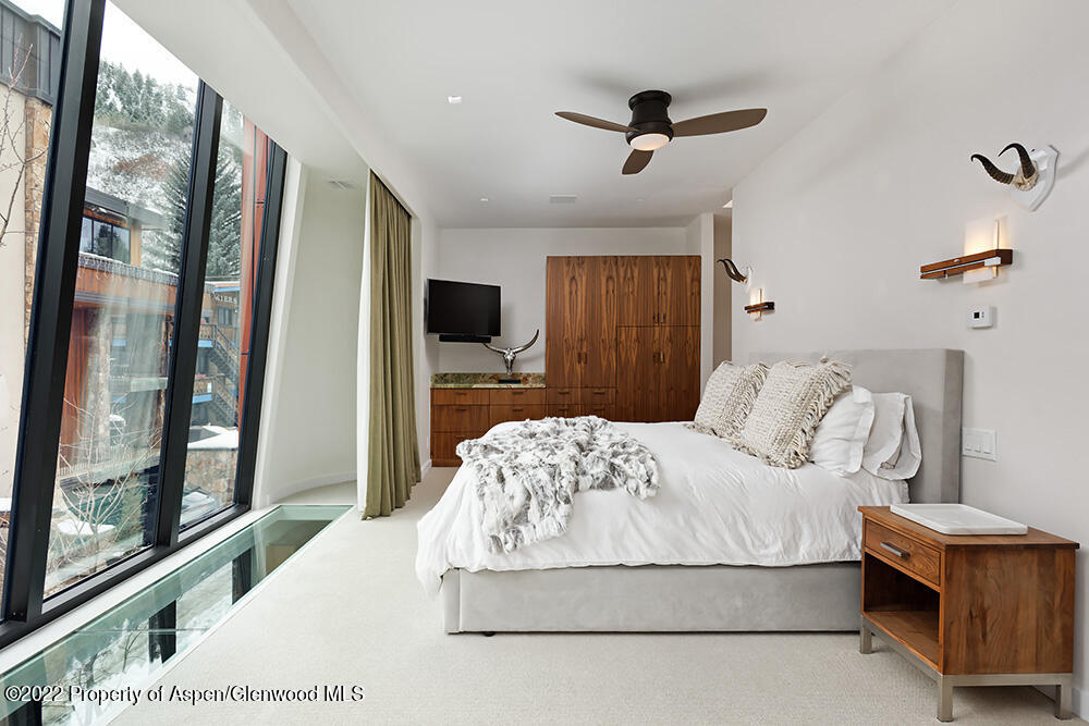 623 S Monarch Avenue, Unit C Property Photo 9