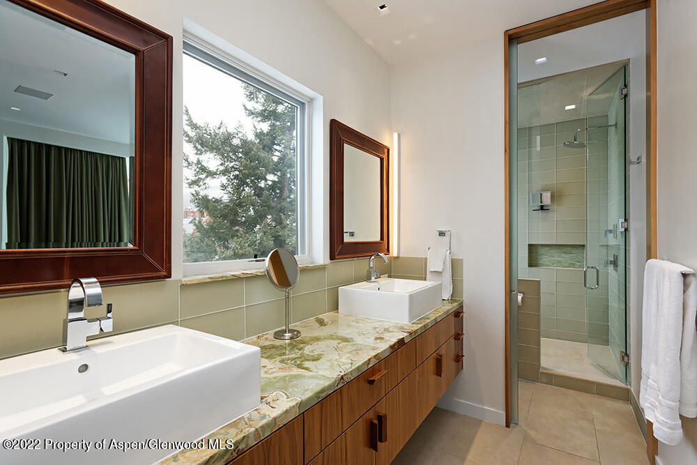 623 S Monarch Avenue, Unit C Property Photo 11