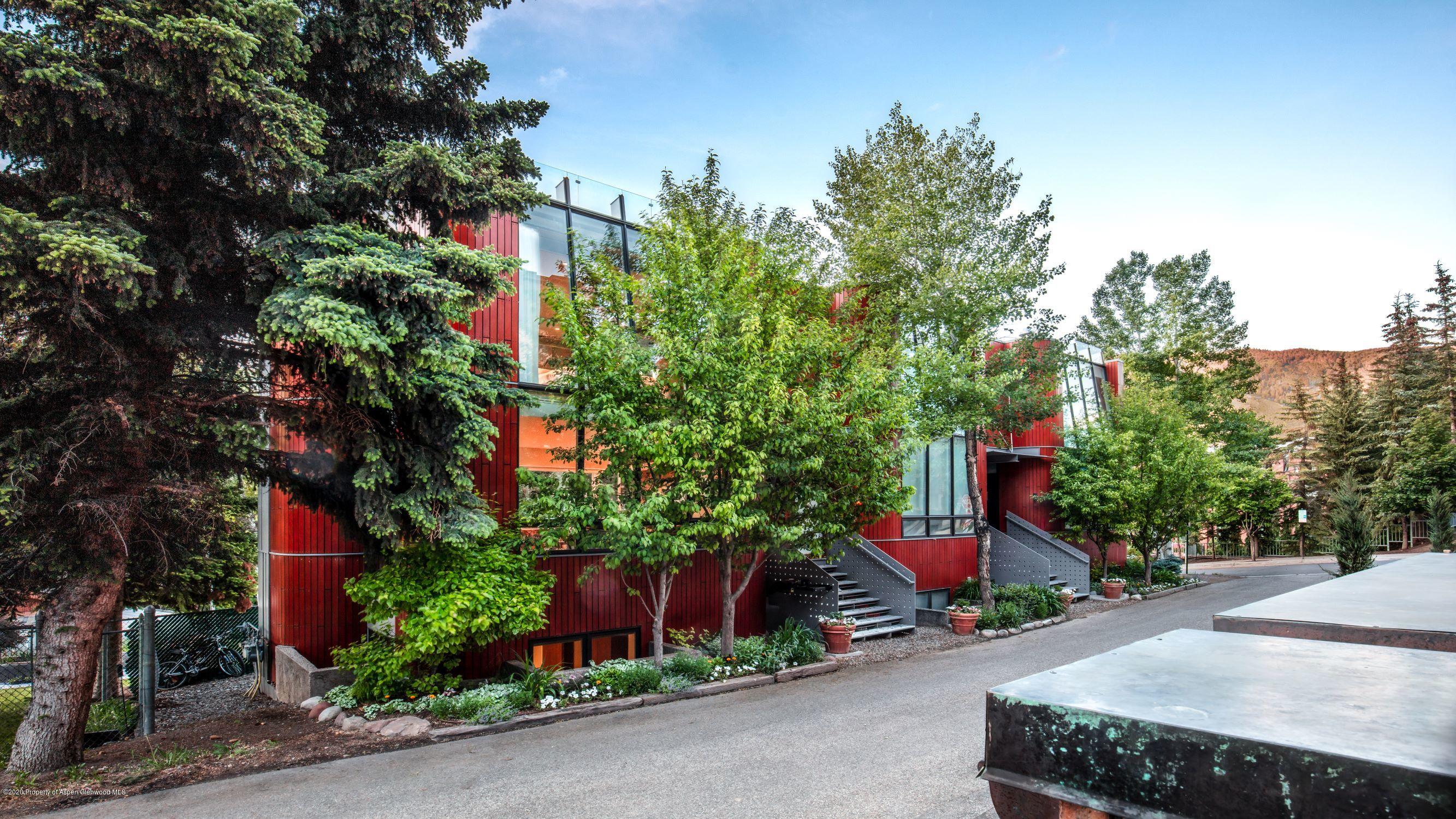 623 S Monarch Avenue, Unit C Property Photo 24