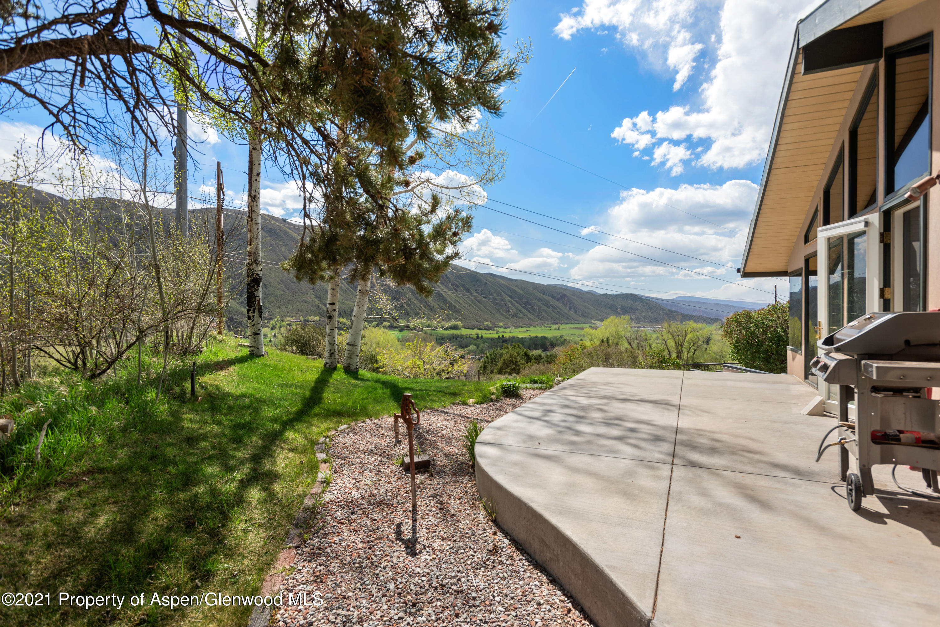 561 Booth Lane Property Photo 17