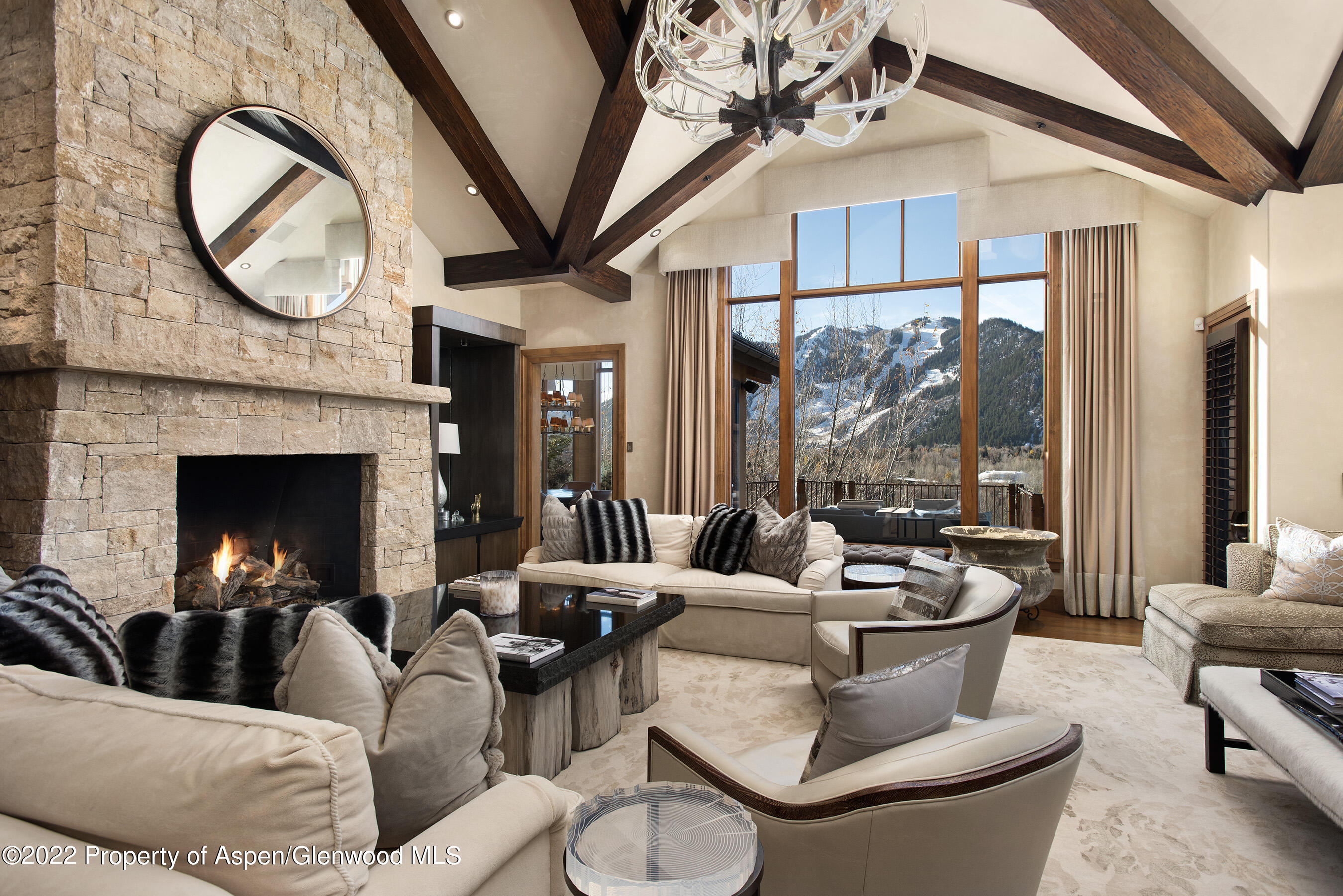 234 Magnifico Road Property Photo