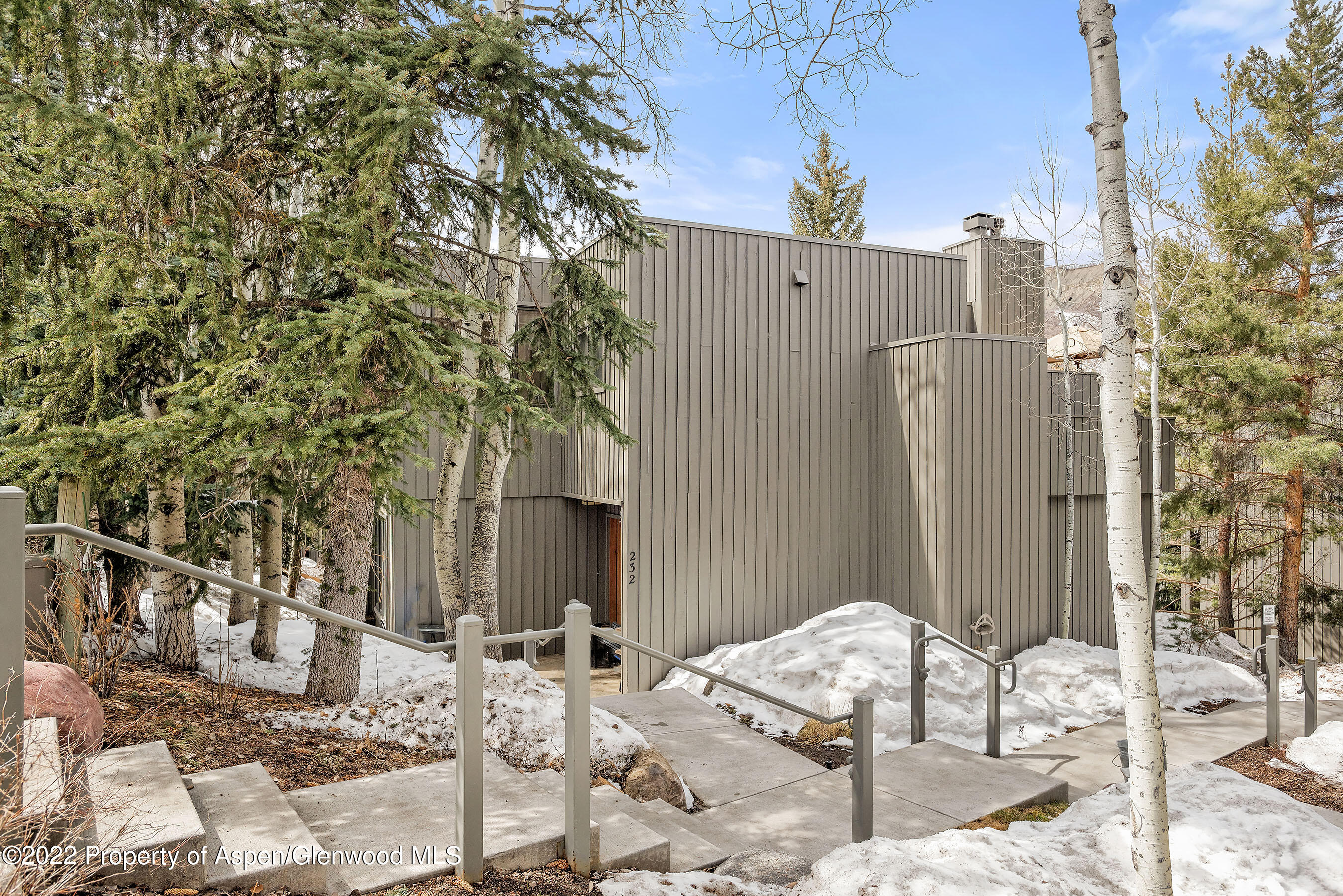 232 Meadow Ranch Drive Property Photo 18
