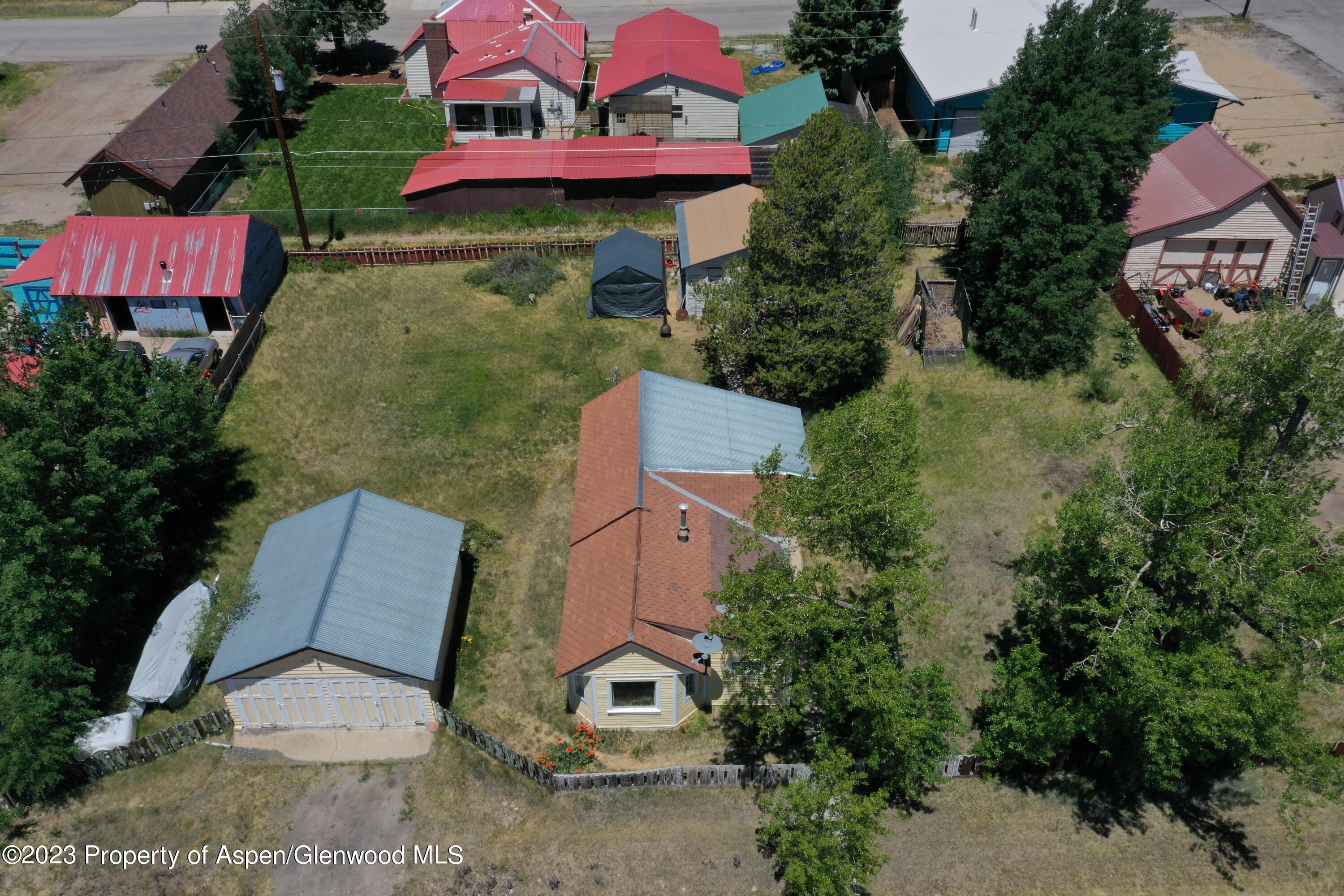 610 Elm Street Property Photo 3
