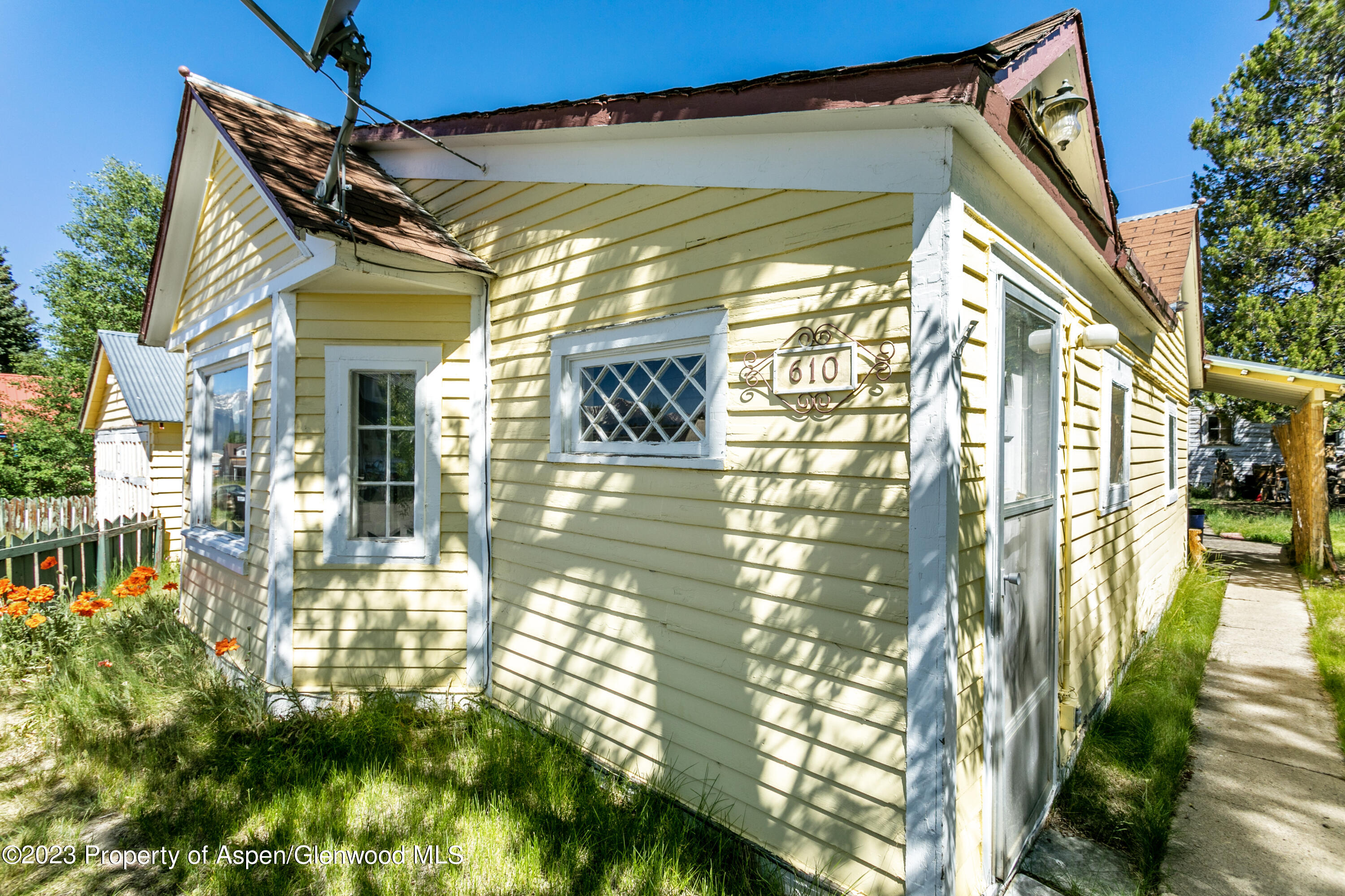 610 Elm Street Property Photo 7