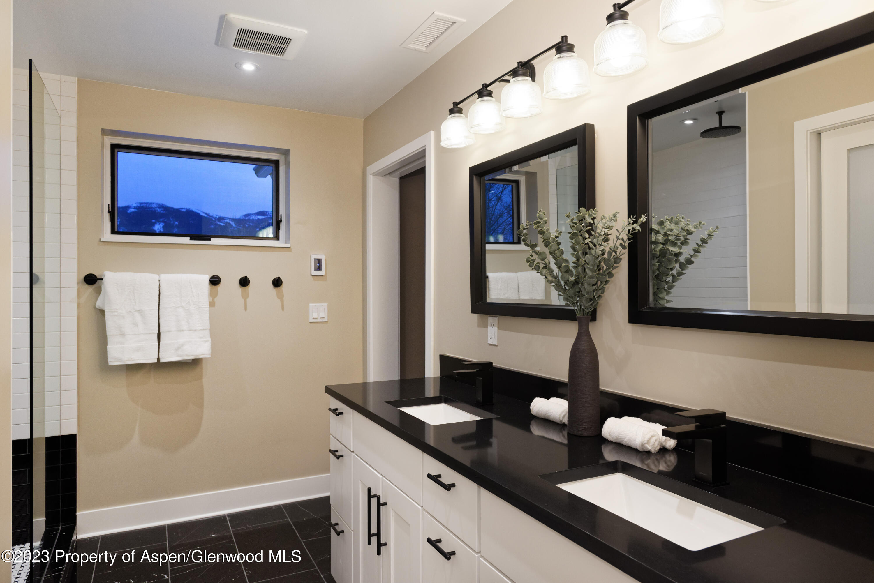 888 Horse Ranch Drive Property Photo 15