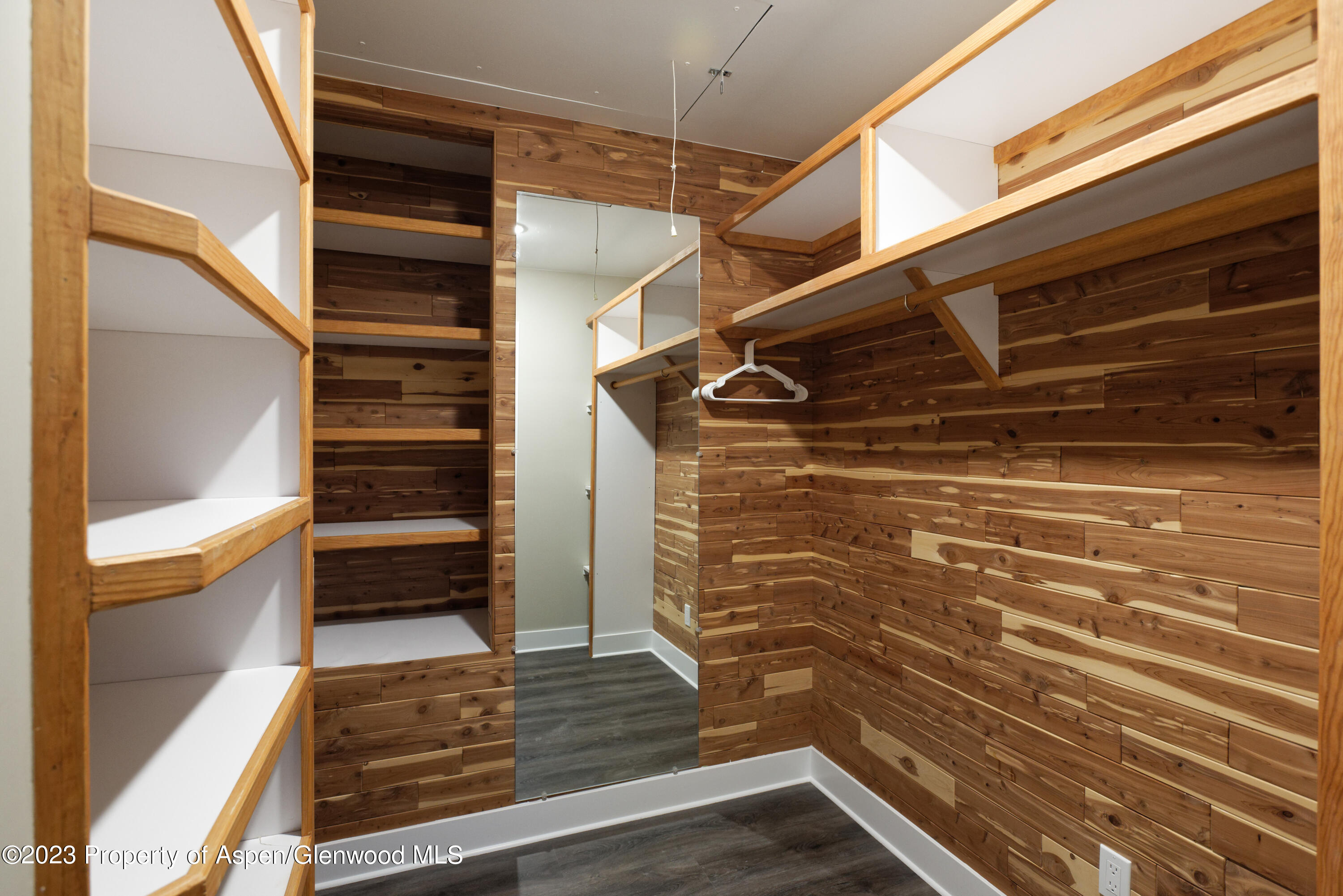 888 Horse Ranch Drive Property Photo 17