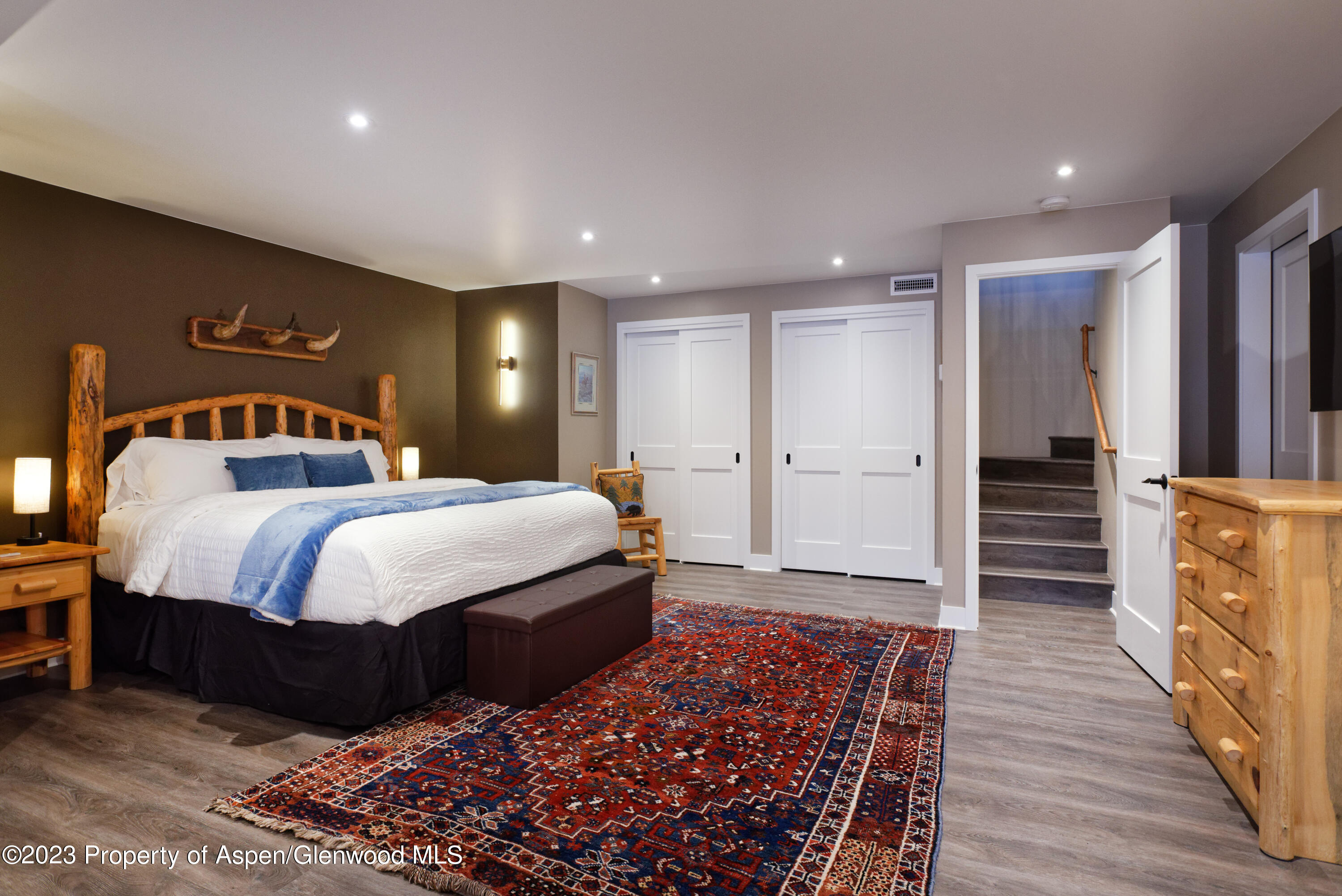 888 Horse Ranch Drive Property Photo 23