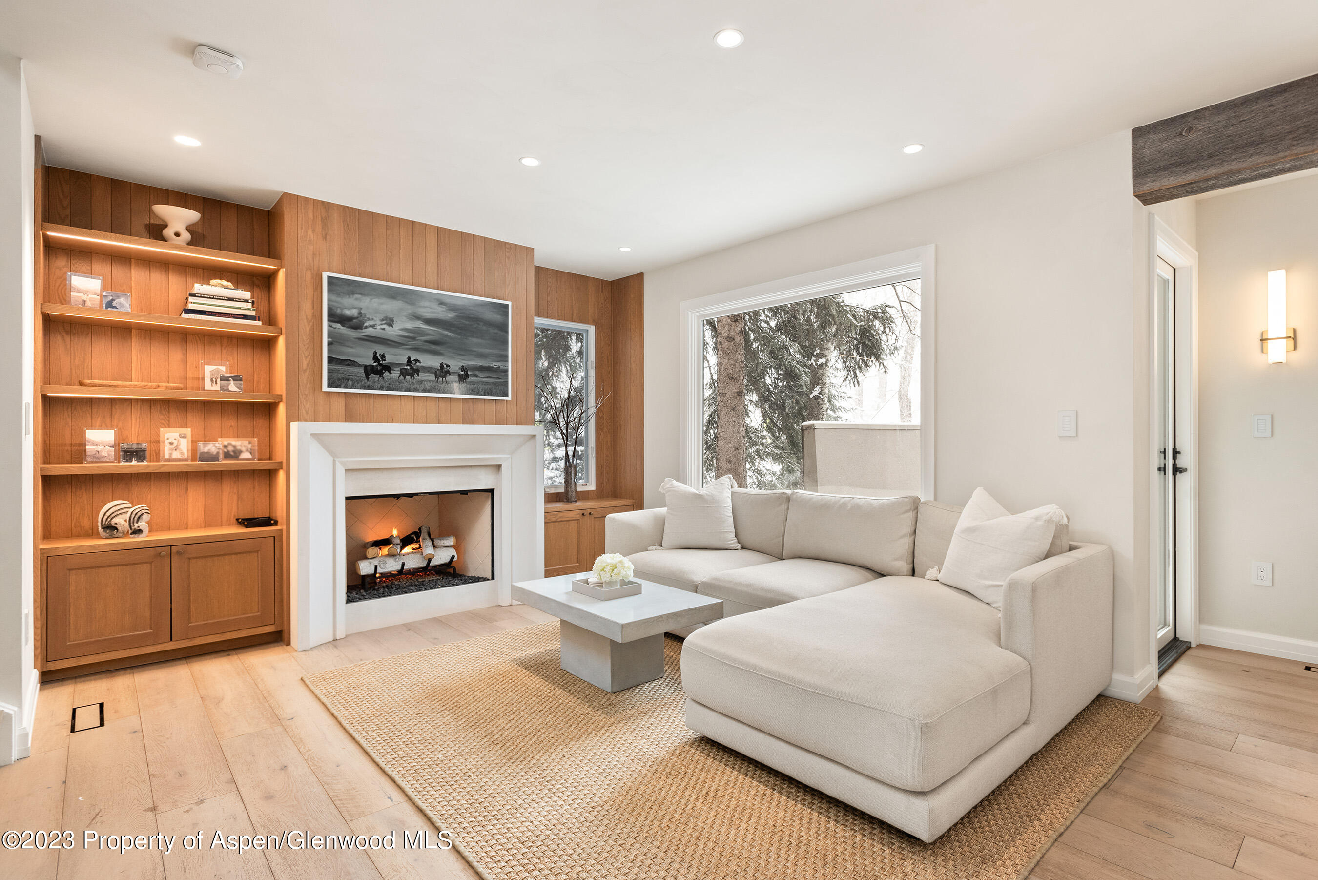 814 W Bleeker Street, C4 Property Photo 3
