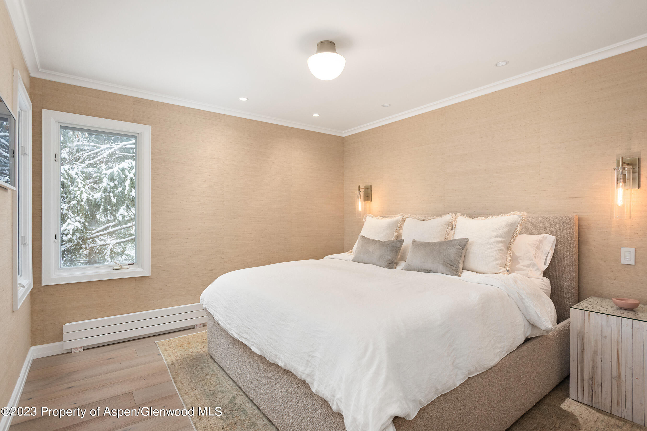814 W Bleeker Street, C4 Property Photo 15