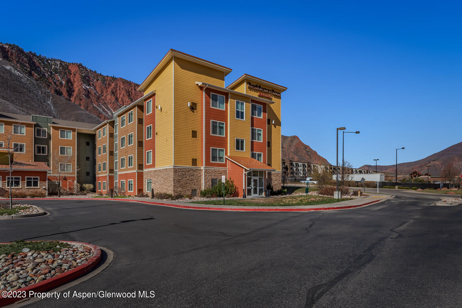 35 Market Street, 10-e Property Photo 11