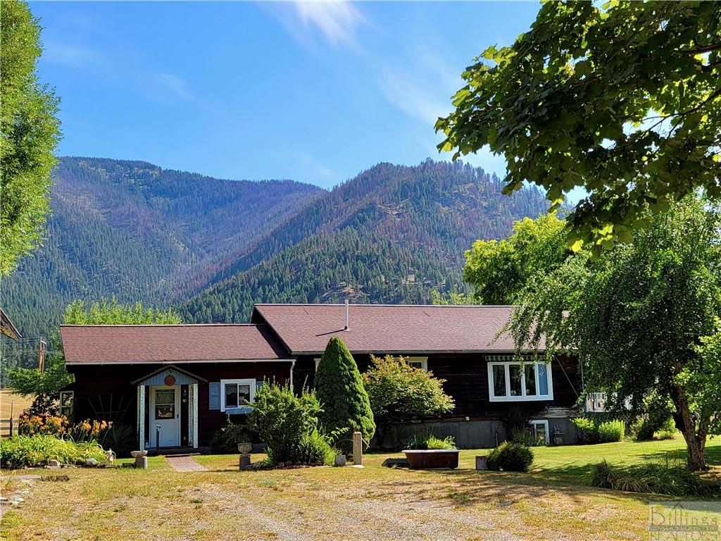 4 Courtier Road Property Photo