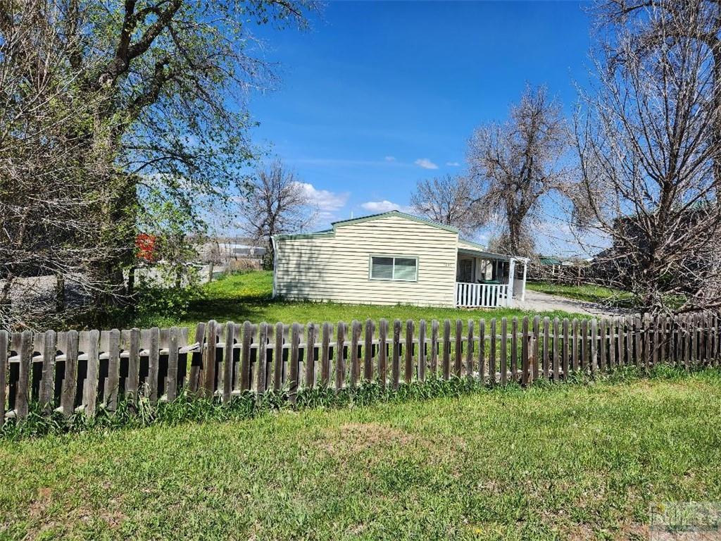 1409 Old Hardin Rd Property Photo