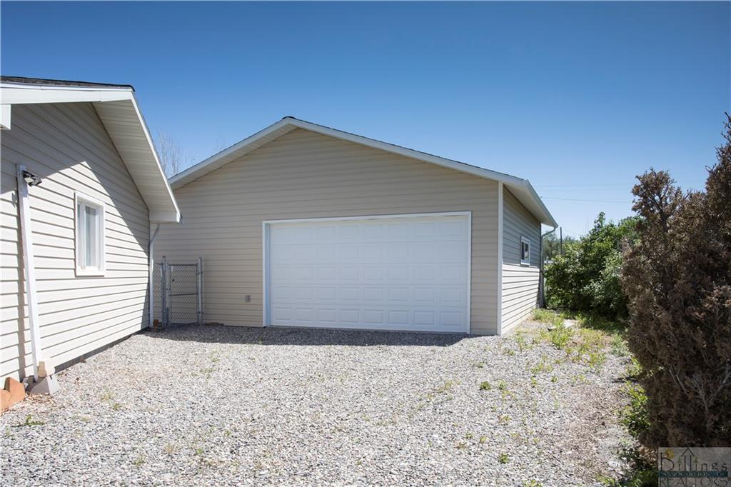 903 Agate Court Property Photo 7