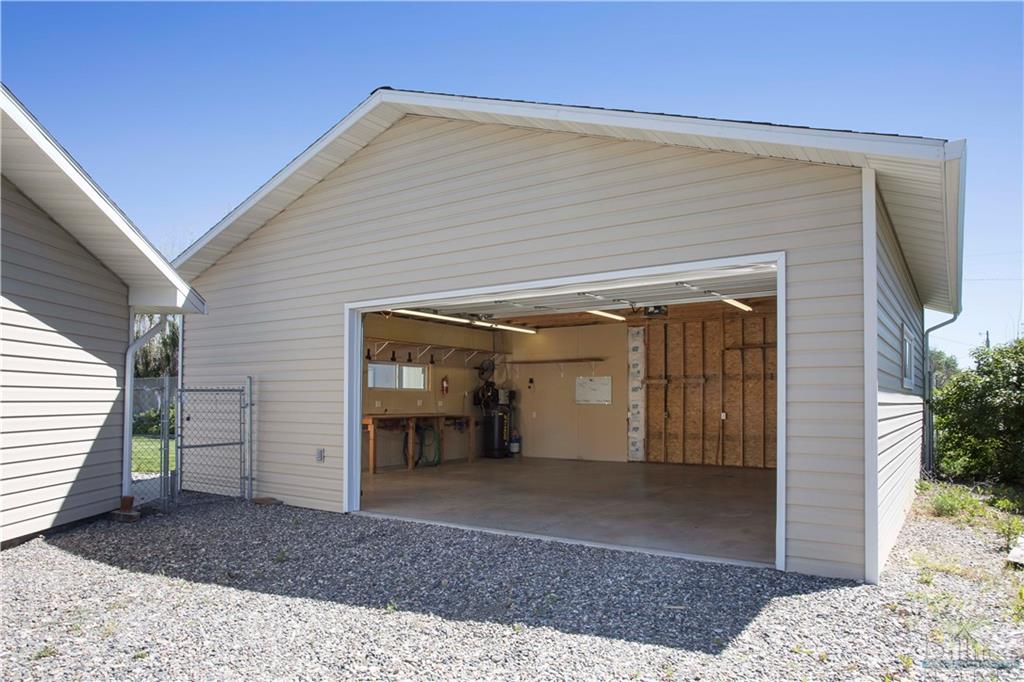 903 Agate Court Property Photo 24