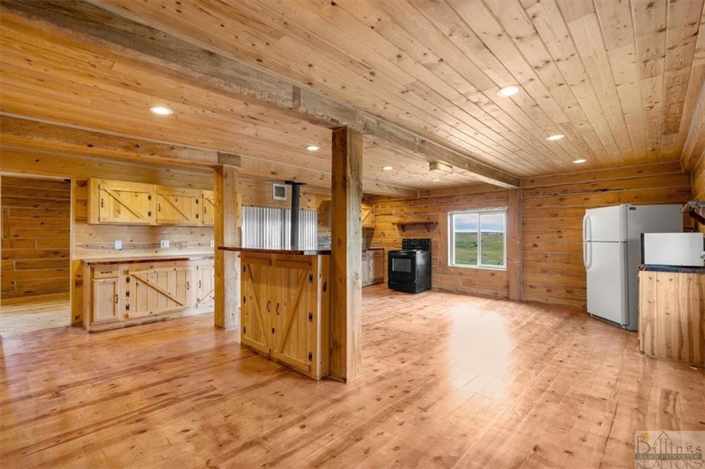 5 Sunshine Trail Property Photo 6