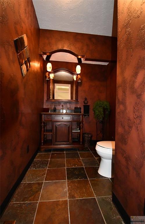 406 Country Club Road Property Photo 21