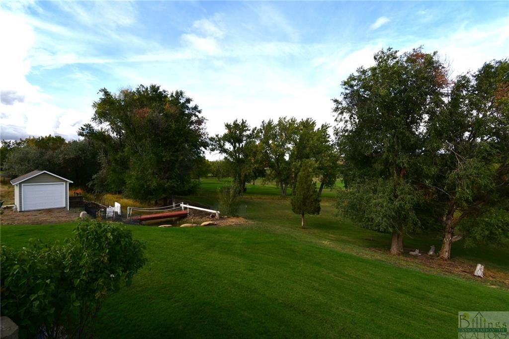 406 Country Club Road Property Photo 32