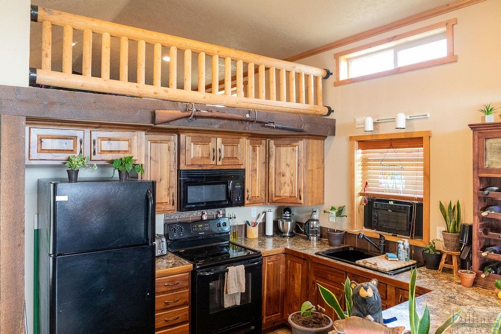 16 Wilson Lane Property Photo 6