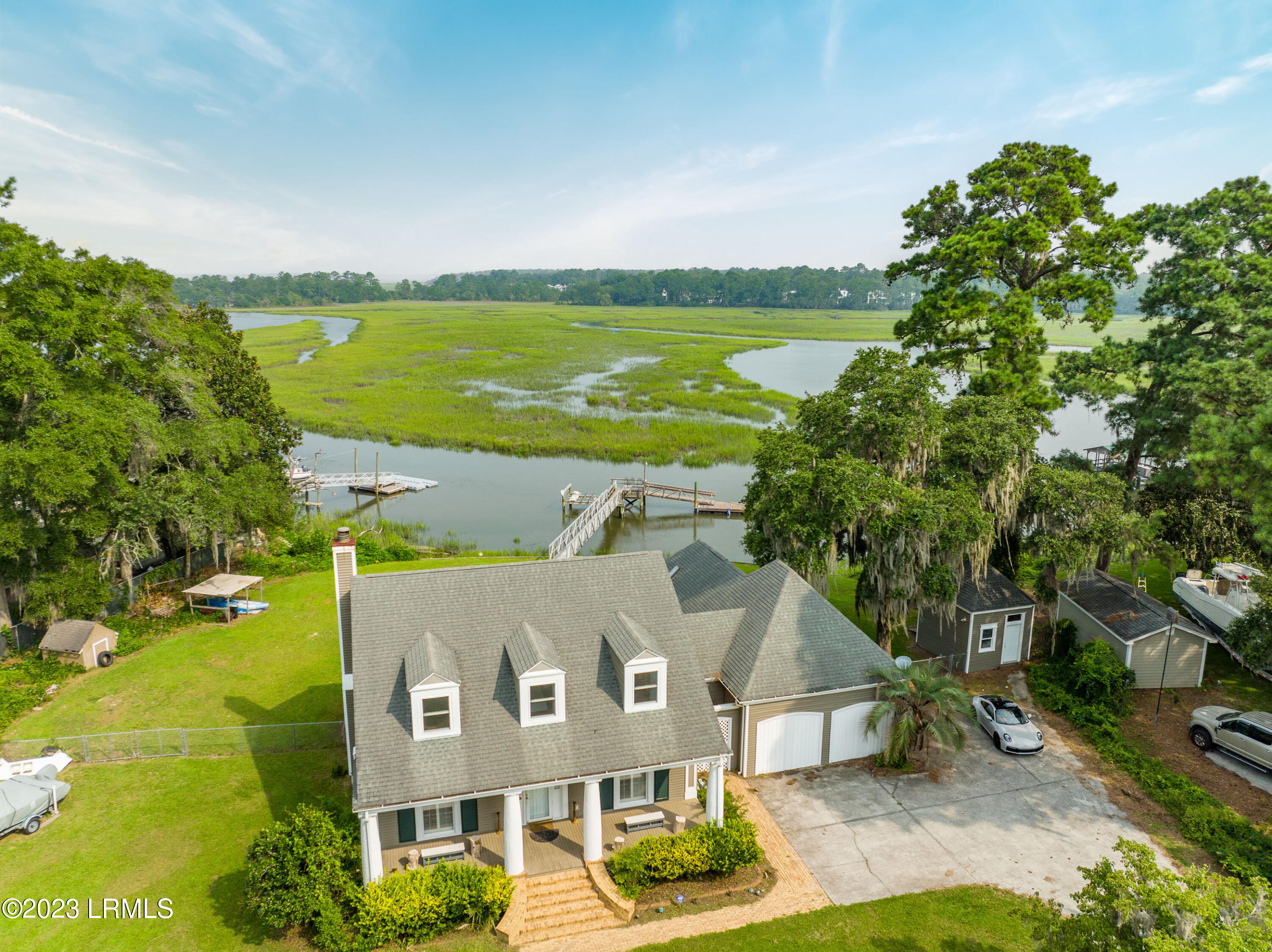 6086 Vaux Road Property Photo