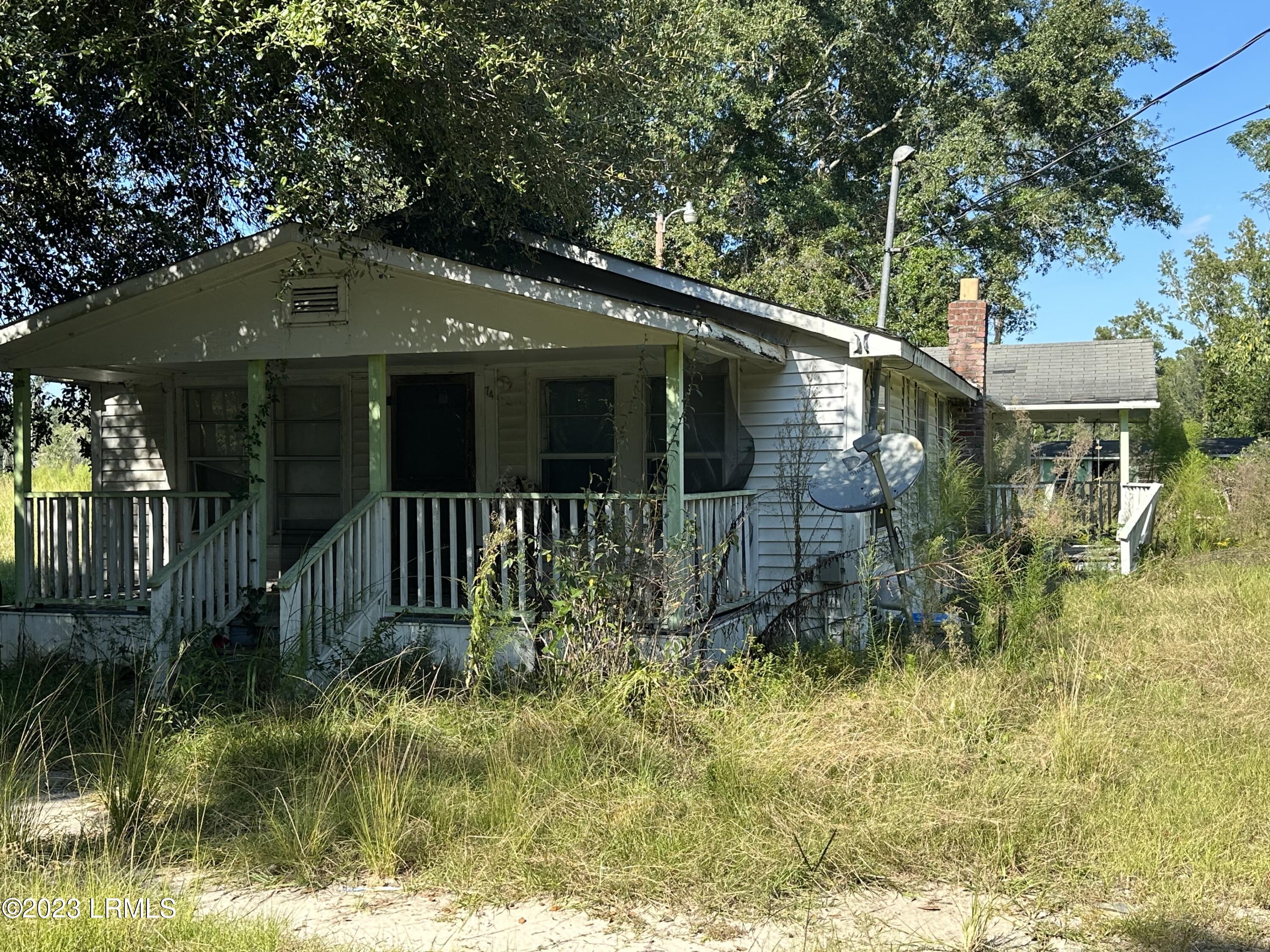 74 Gomtuu Court Property Photo 1
