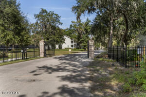 111 Wrights Point Drive Property Photo