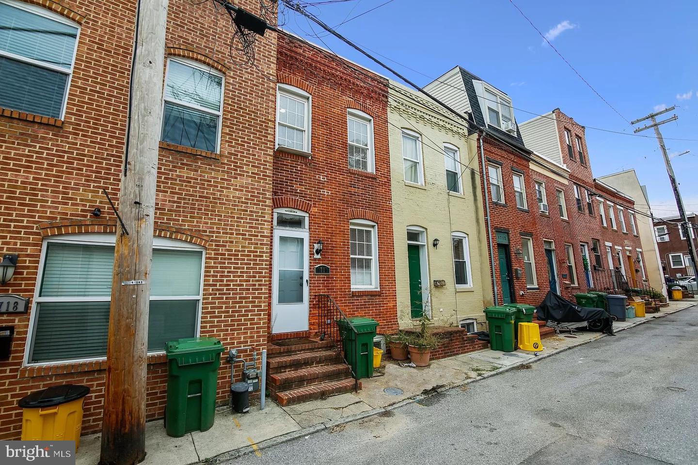 1716 Marshall St Property Photo 1