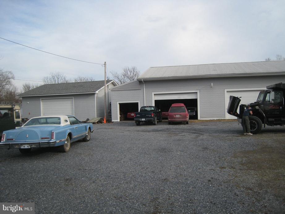 644 Berrys Ferry Rd Property Photo