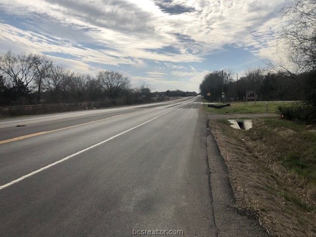 202 West Us Hwy 79 Highway Property Photo 5