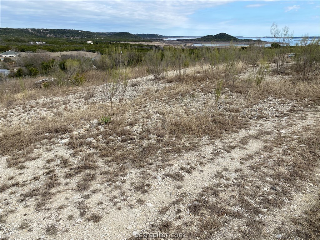 3517 Shoreline Property Photo 6