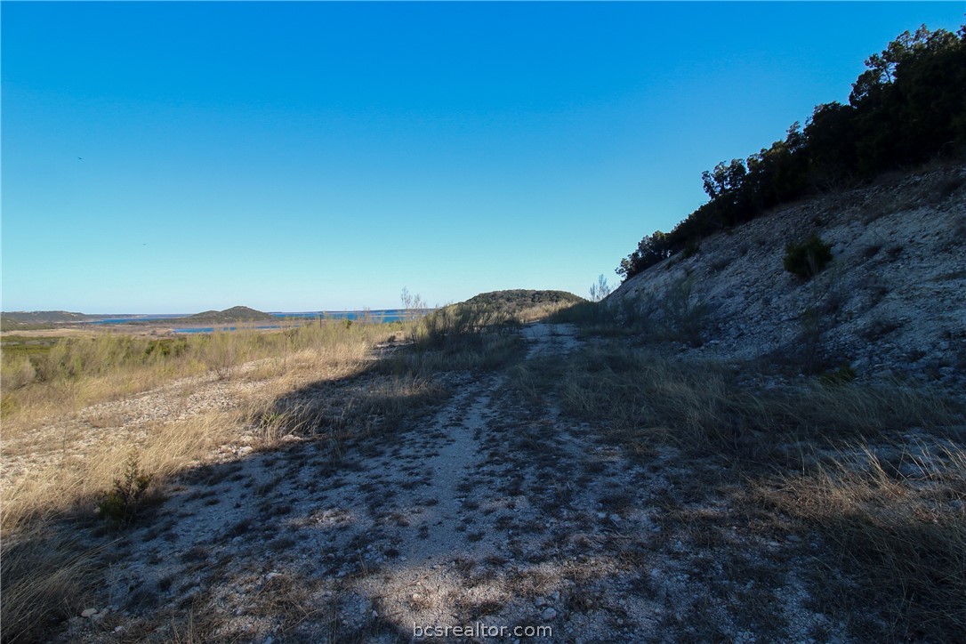 3517 Shoreline Property Photo 9