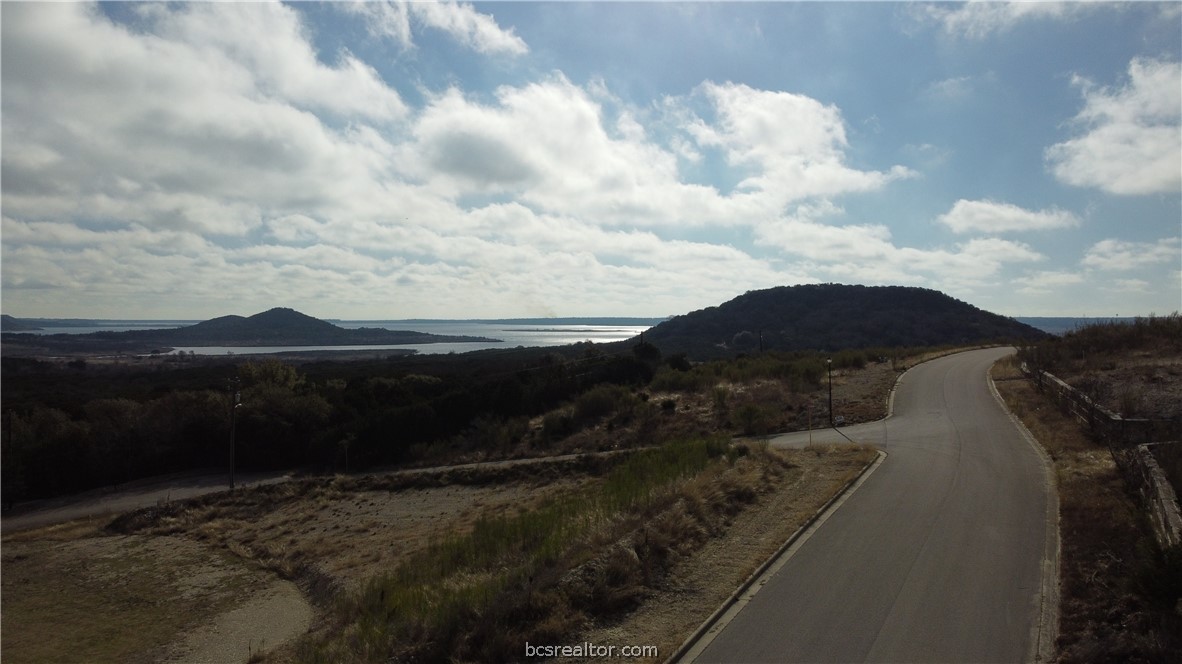 3517 Shoreline Property Photo 11